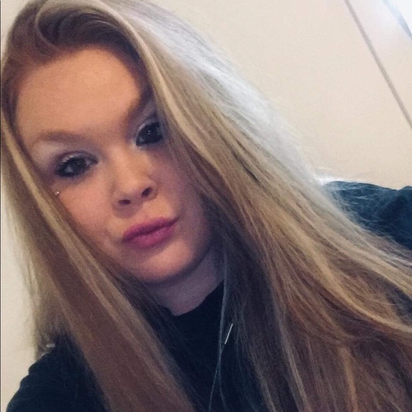 Meet your Posher, Shamara - Picture 1 of 1